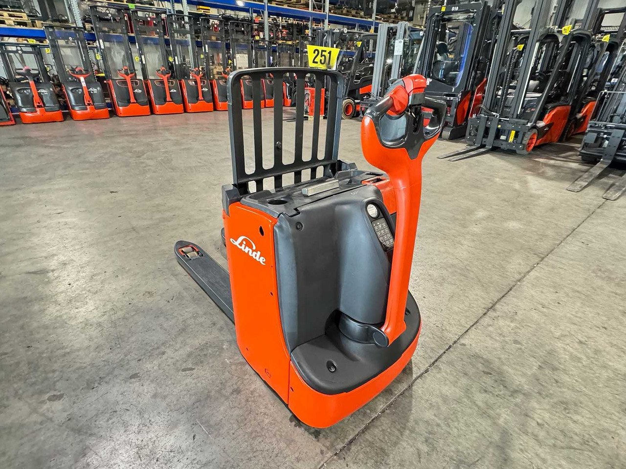 2020 LINDE T16L PALLET TRUCK ANT STACKER INITIAL STROKE 1,423 HOURS - Gaffeltruck: bilde 5 2020 LINDE T16L PALLET TRUCK ANT STACKER INITIAL STROKE 1,423 HOURS - Gaffeltruck: bilde 5