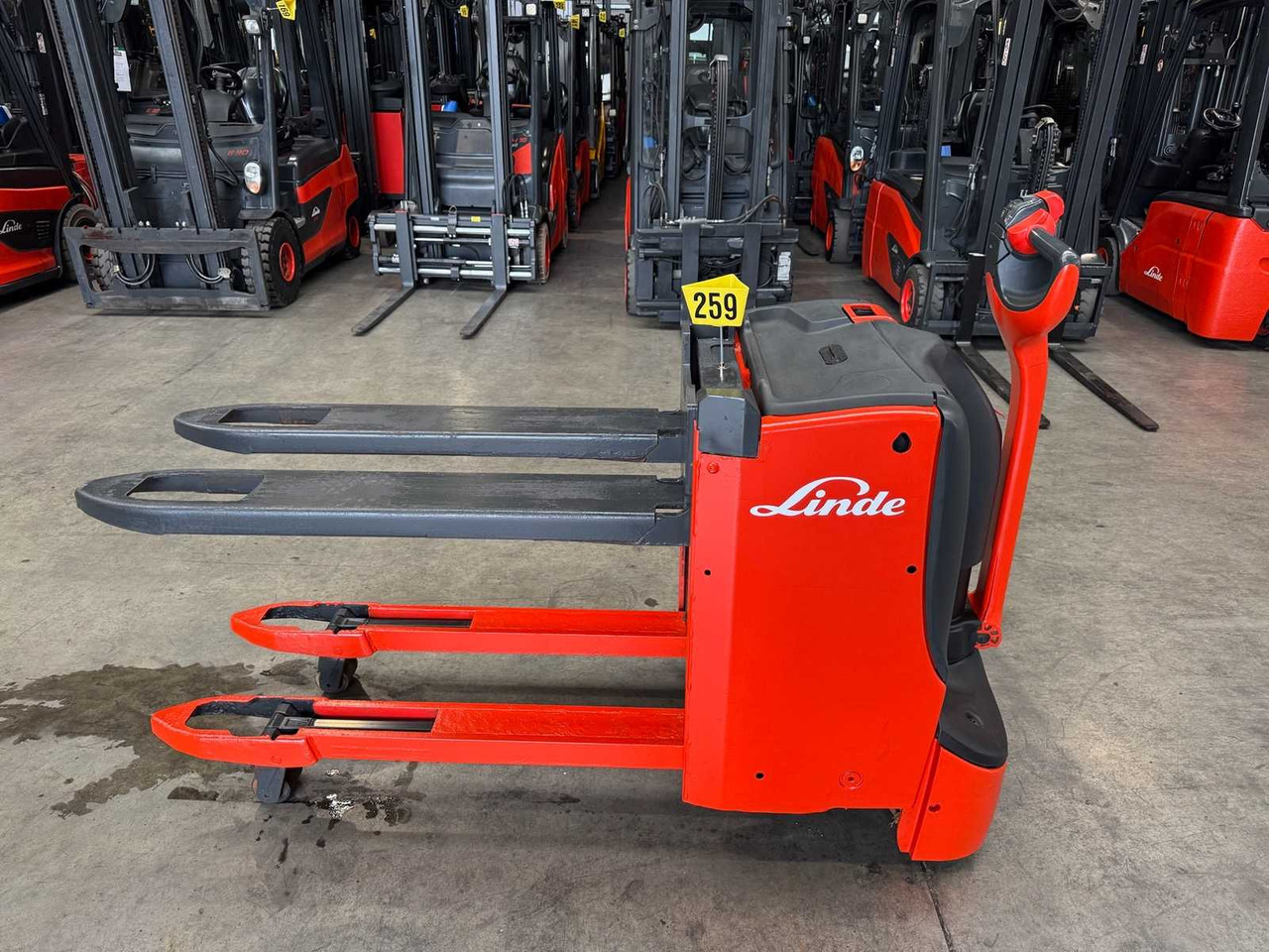 2021 LINDE T16L PALLET TRUCK ANT STACKER INITIAL STROKE 1,675 HOURS - Gaffeltruck: bilde 1 2021 LINDE T16L PALLET TRUCK ANT STACKER INITIAL STROKE 1,675 HOURS - Gaffeltruck: bilde 1