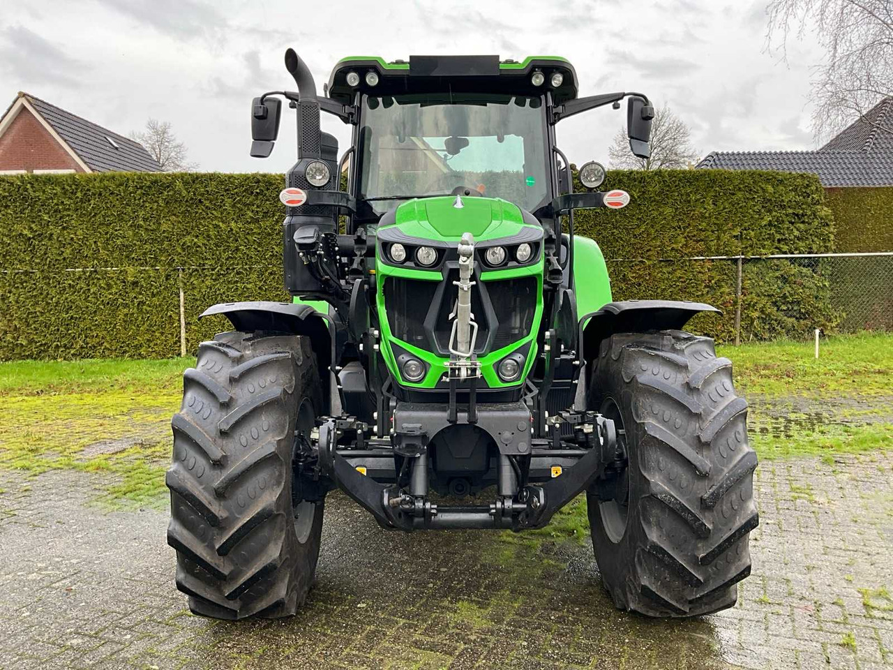 2023 DEUTZ-FAHR 6125 C TTV VARIO ALL-WHEEL DRIVE FARM TRACTOR - Traktor: bilde 3 2023 DEUTZ-FAHR 6125 C TTV VARIO ALL-WHEEL DRIVE FARM TRACTOR - Traktor: bilde 3