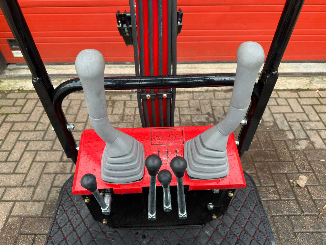 2024 JPC HT12 RED MINI EXCAVATOR - Minigraver: bilde 5 2024 JPC HT12 RED MINI EXCAVATOR - Minigraver: bilde 5