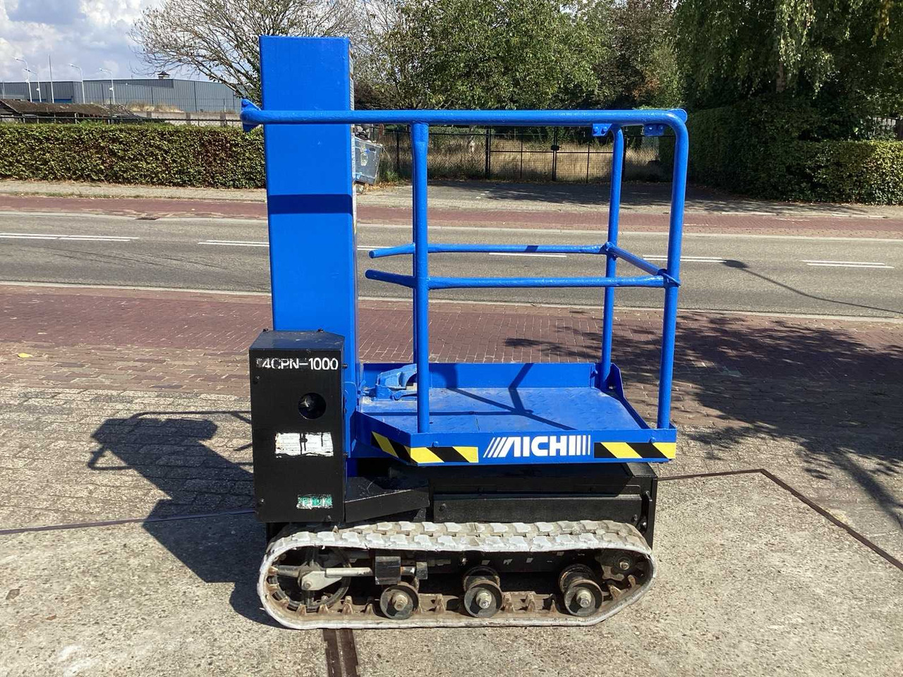 AICHI RM 04 B - Lift: bilde 1 AICHI RM 04 B - Lift: bilde 1