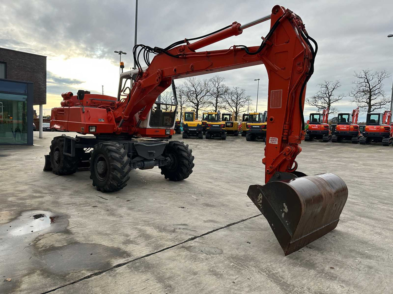 ATLAS - 1985 - 1302E - WHEELED EXCAVATOR - Hjulgraver: bilde 3 ATLAS - 1985 - 1302E - WHEELED EXCAVATOR - Hjulgraver: bilde 3