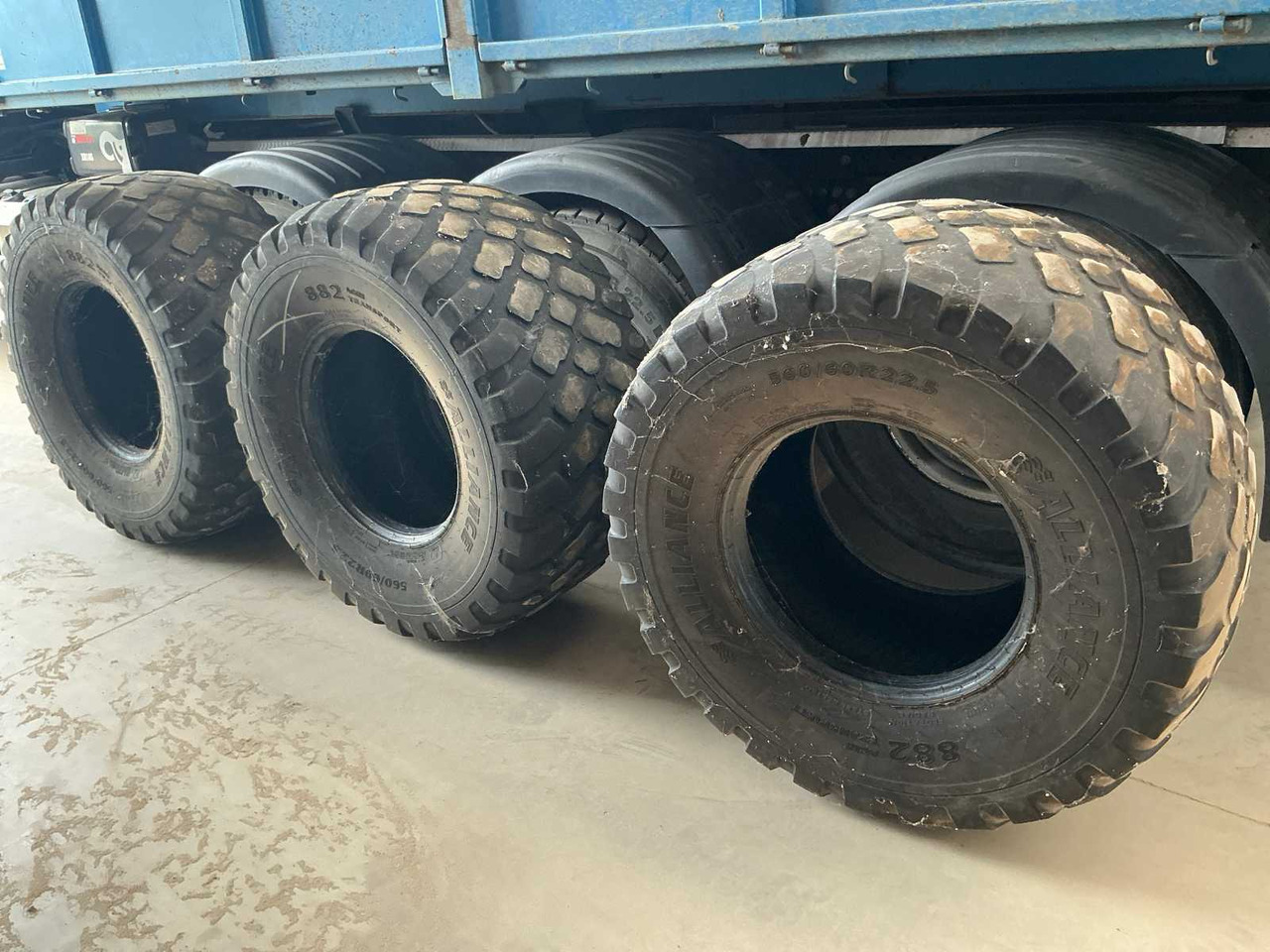 Alliance - Dekk og felger for Traktor: bilde 1 Alliance - Dekk og felger for Traktor: bilde 1