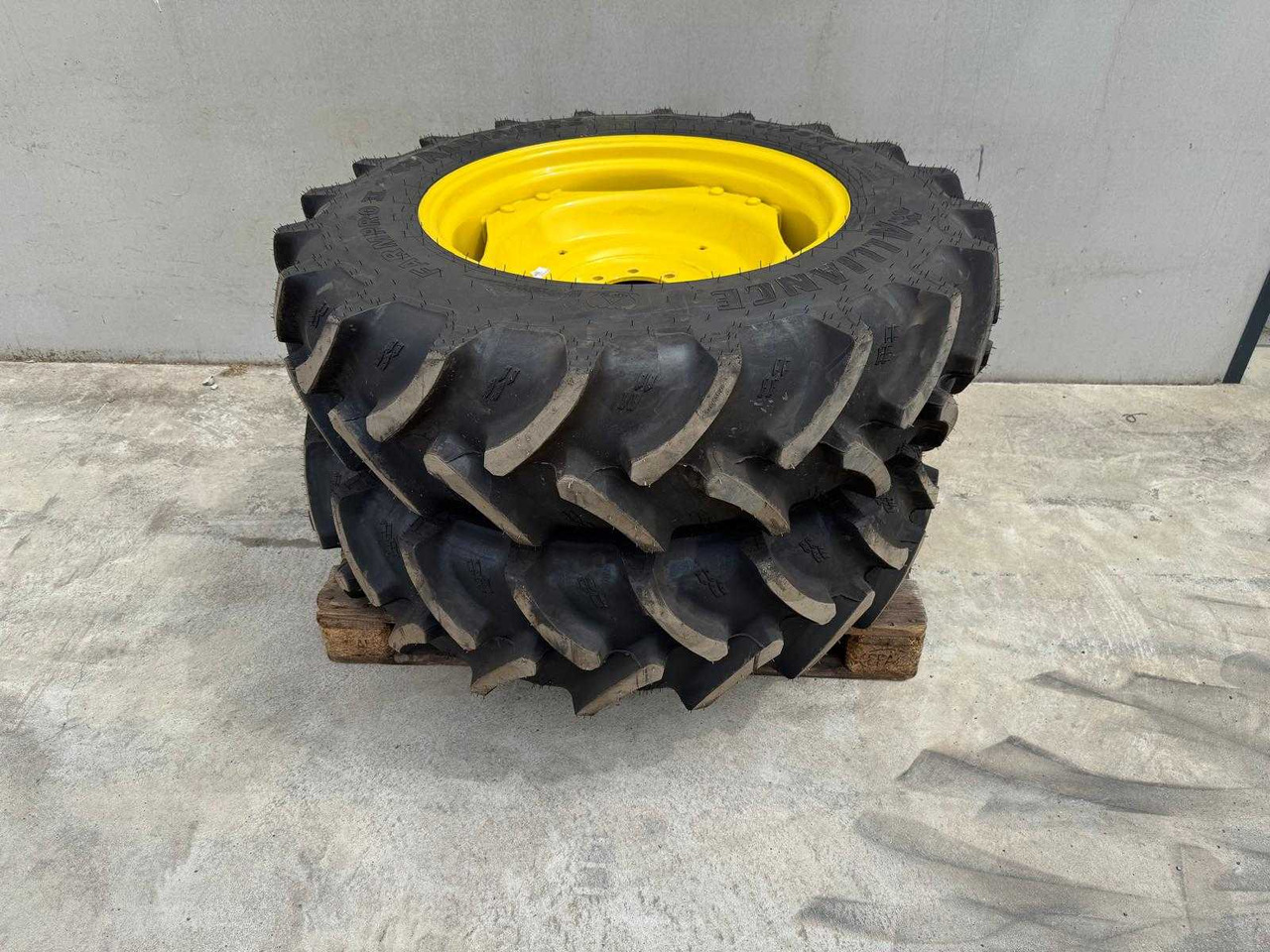 Alliance Farmpro 2 - Dekk og felger for Traktor: bilde 2 Alliance Farmpro 2 - Dekk og felger for Traktor: bilde 2