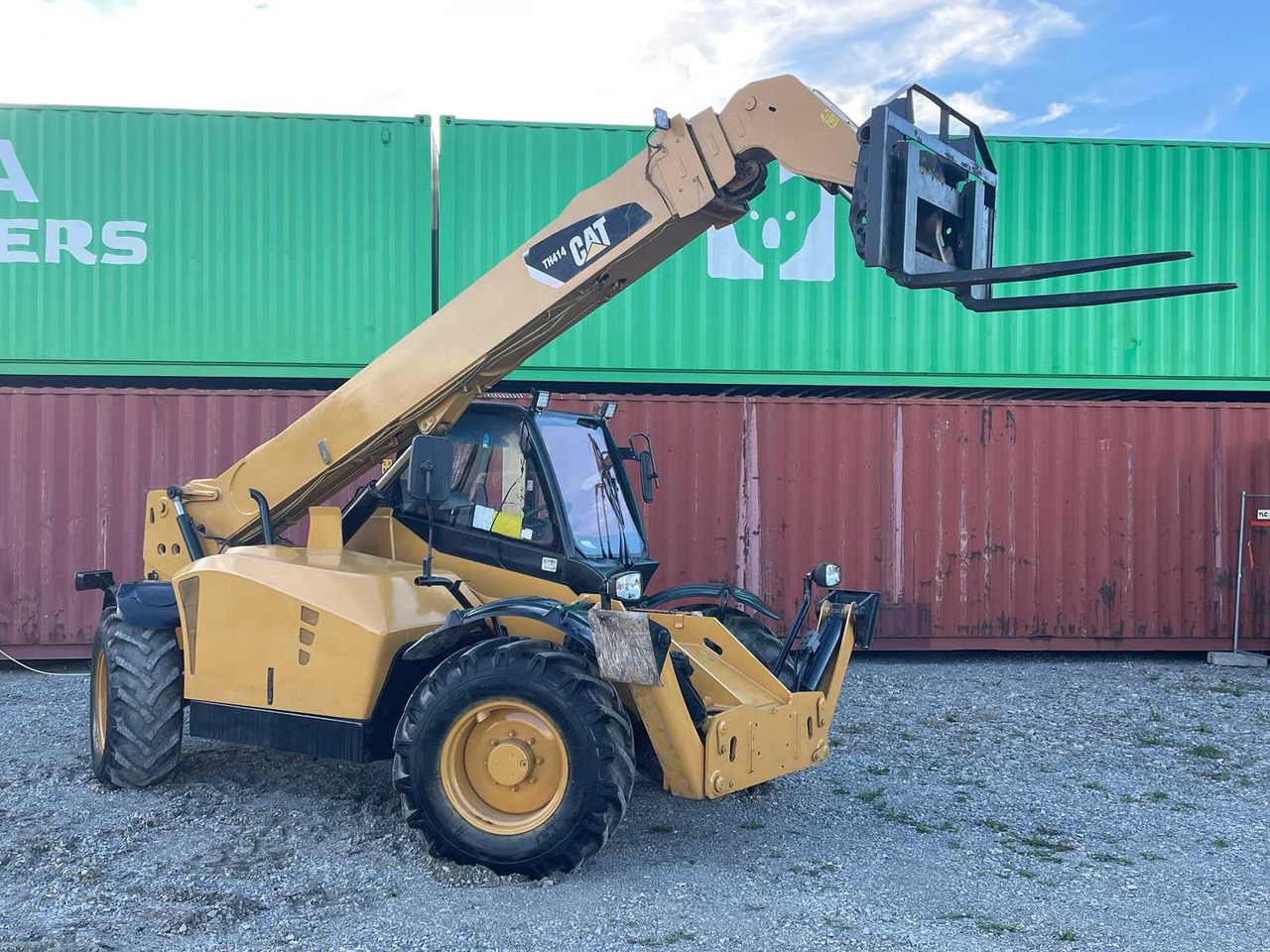 CATERPILLAR - TH414 - TELESCOPIC LOADER - 2013 - Hjullaster: bilde 3 CATERPILLAR - TH414 - TELESCOPIC LOADER - 2013 - Hjullaster: bilde 3