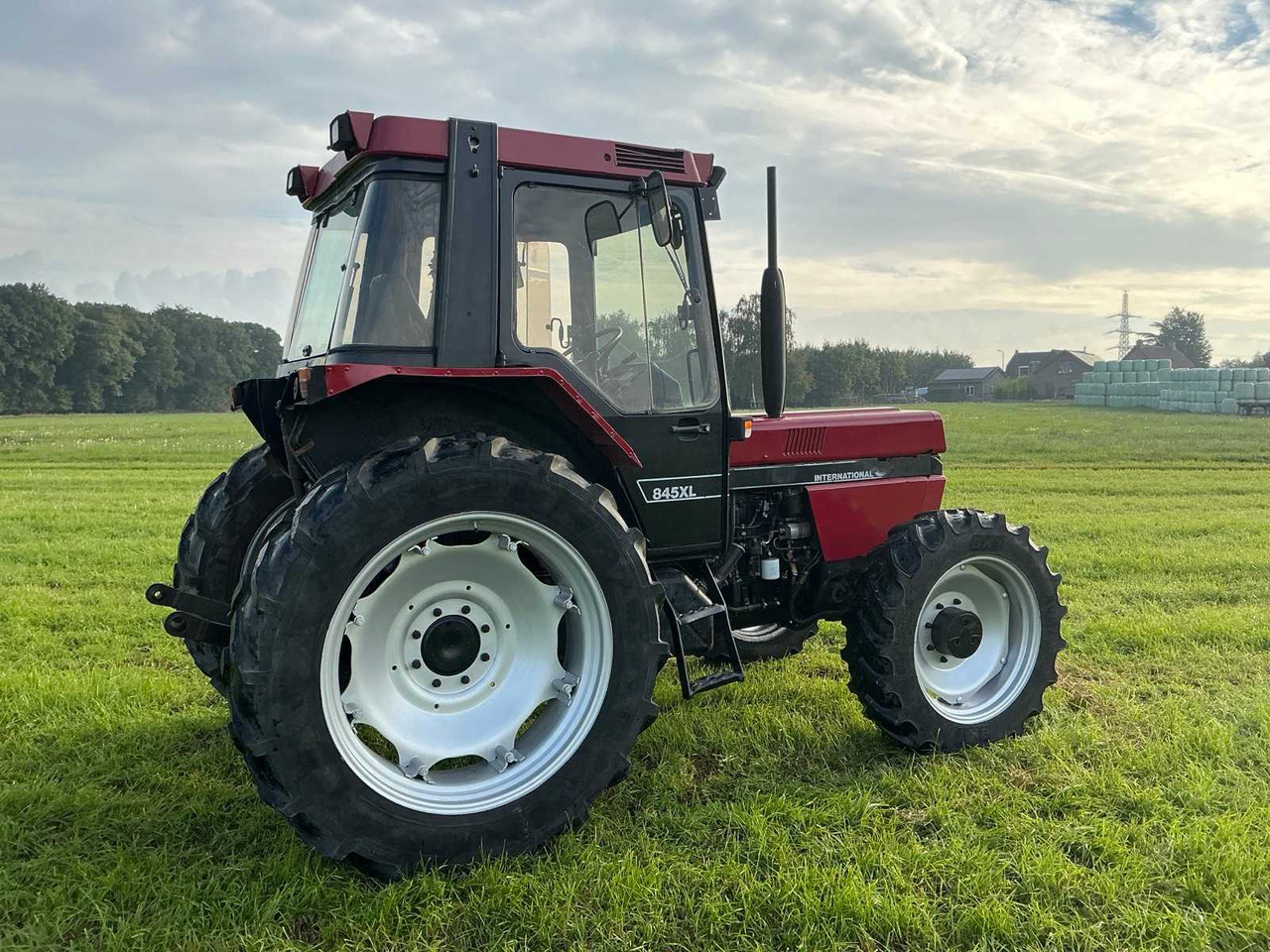 Case IH 845XL - Traktor: bilde 5 Case IH 845XL - Traktor: bilde 5