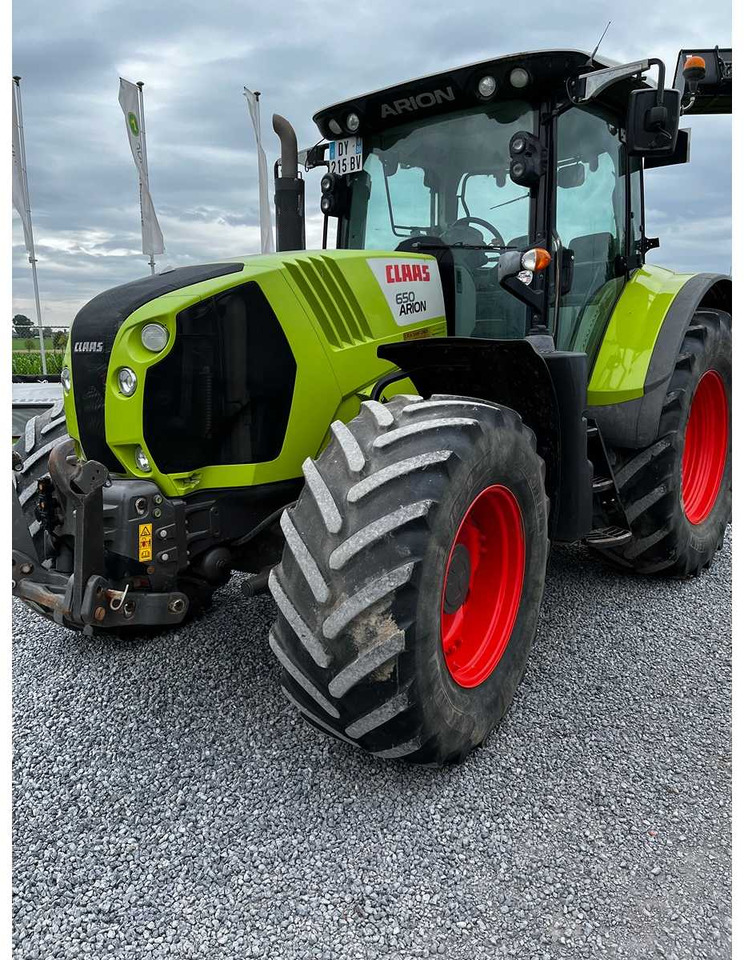 Claas Arion 650 A36 - Traktor: bilde 4 Claas Arion 650 A36 - Traktor: bilde 4