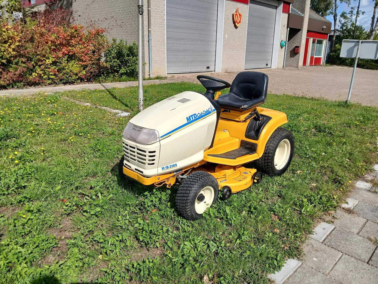 Cub Cadet hds2185 - Gressklipper: bilde 1 Cub Cadet hds2185 - Gressklipper: bilde 1