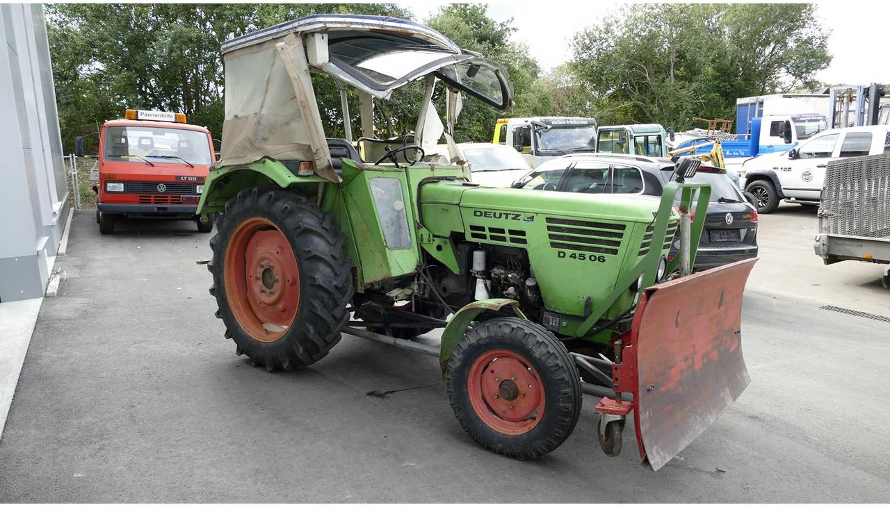 Deutz D 45 - Traktor: bilde 5 Deutz D 45 - Traktor: bilde 5