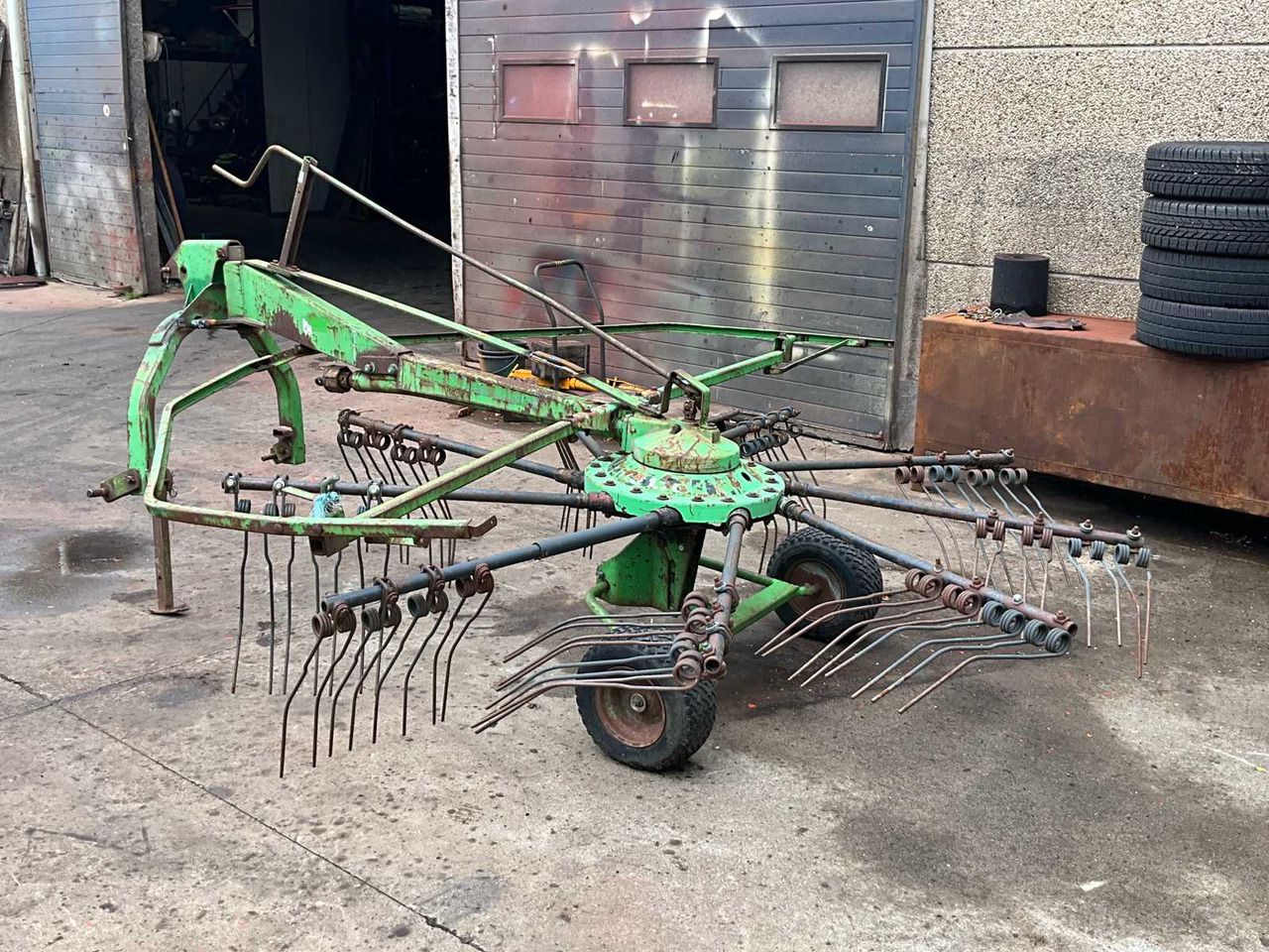 Deutz-Fahr - Grasutstyr: bilde 3 Deutz-Fahr - Grasutstyr: bilde 3