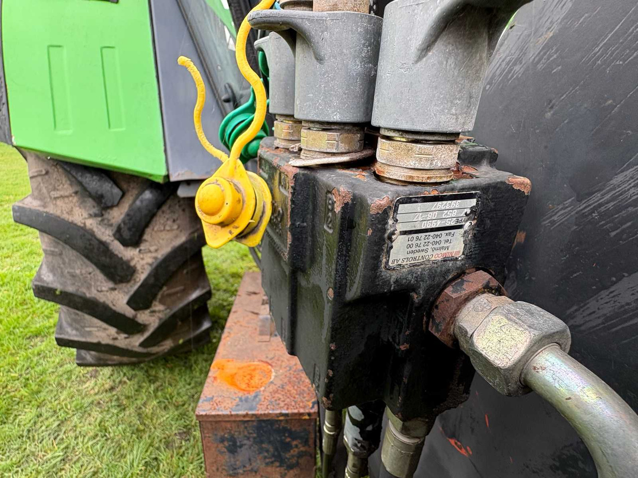 Deutz-Fahr DX 6.05 - Traktor: bilde 5 Deutz-Fahr DX 6.05 - Traktor: bilde 5