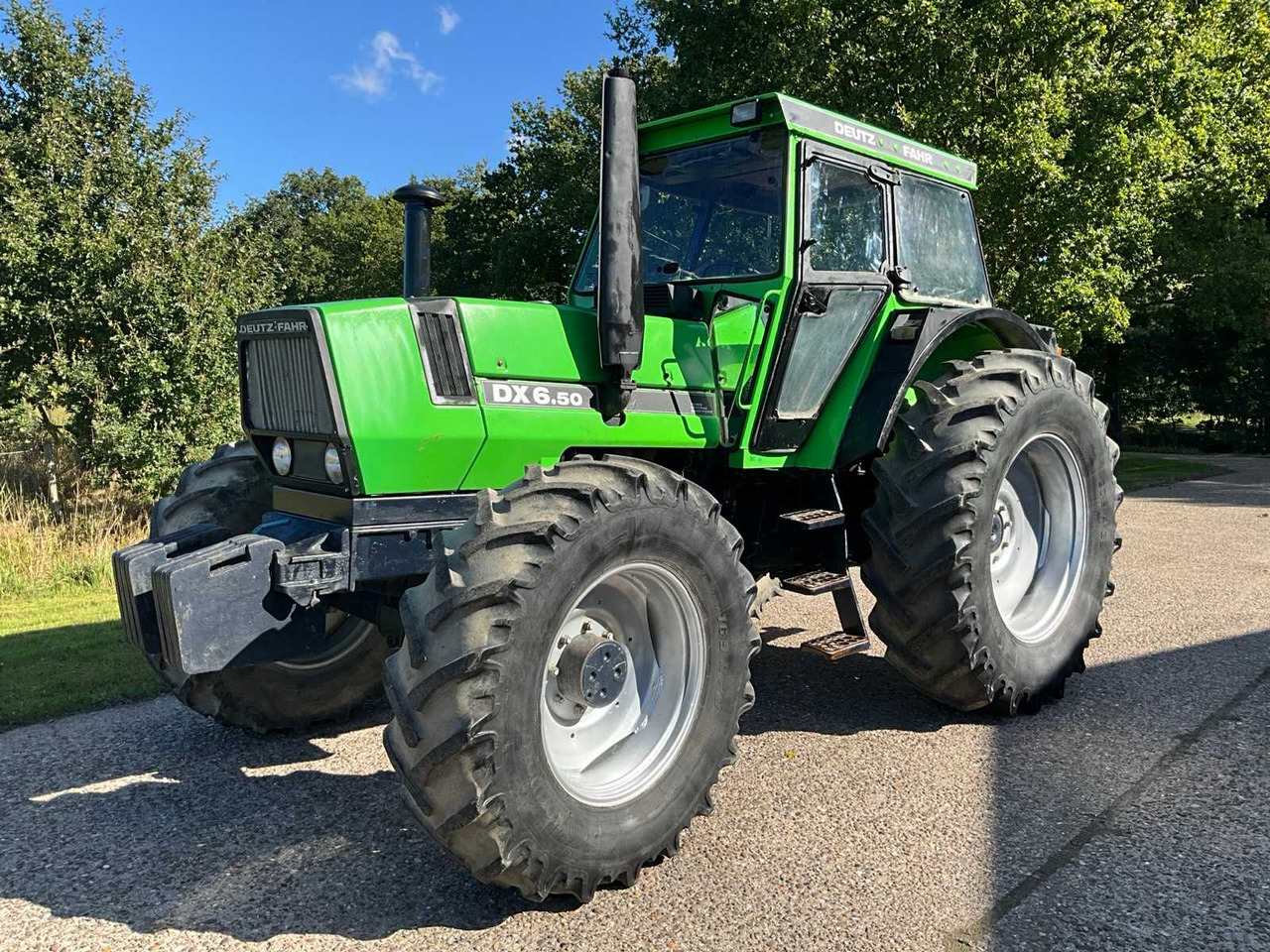 Deutz-Fahr DX 6.50 - Traktor: bilde 1 Deutz-Fahr DX 6.50 - Traktor: bilde 1