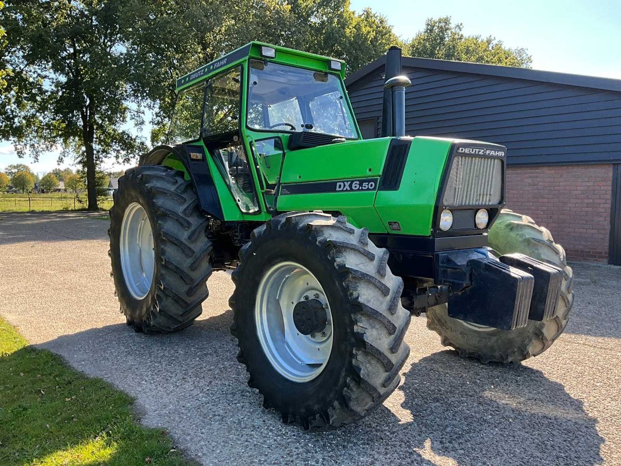 Deutz-Fahr DX 6.50 - Traktor: bilde 4 Deutz-Fahr DX 6.50 - Traktor: bilde 4