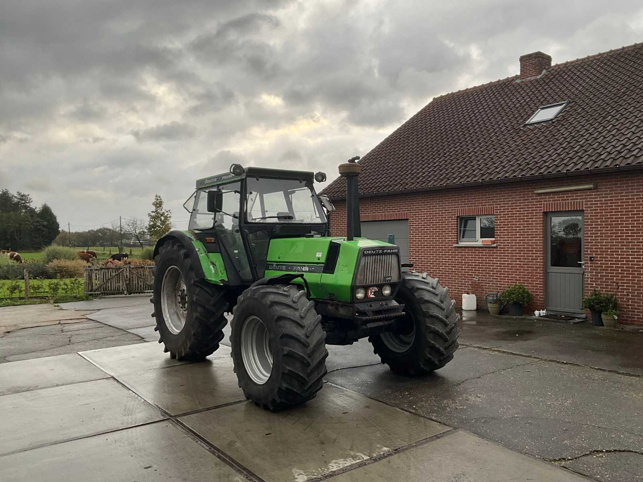 Deutz-Fahr DX6.10 - Traktor: bilde 3 Deutz-Fahr DX6.10 - Traktor: bilde 3