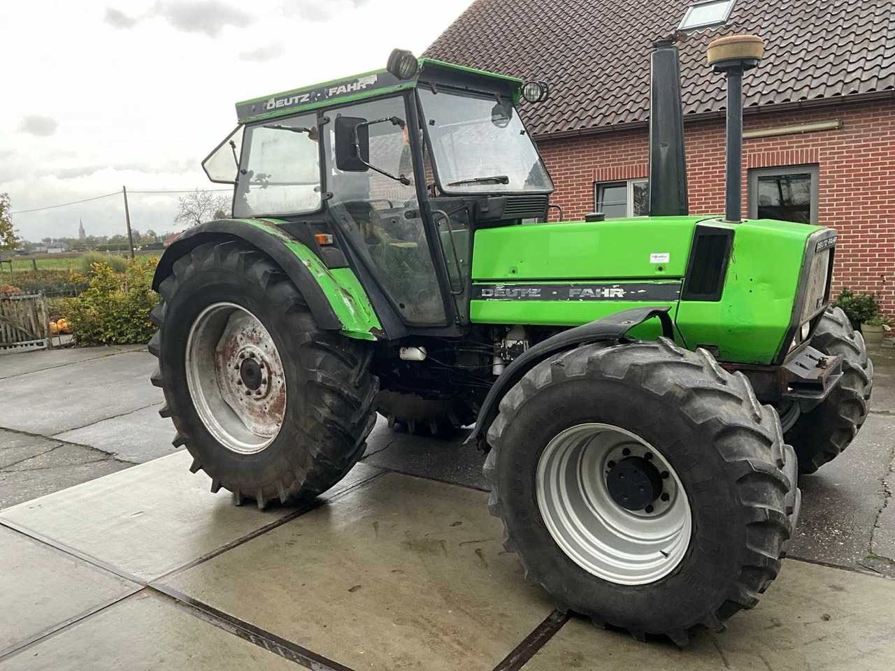 Deutz-Fahr DX6.10 - Traktor: bilde 4 Deutz-Fahr DX6.10 - Traktor: bilde 4