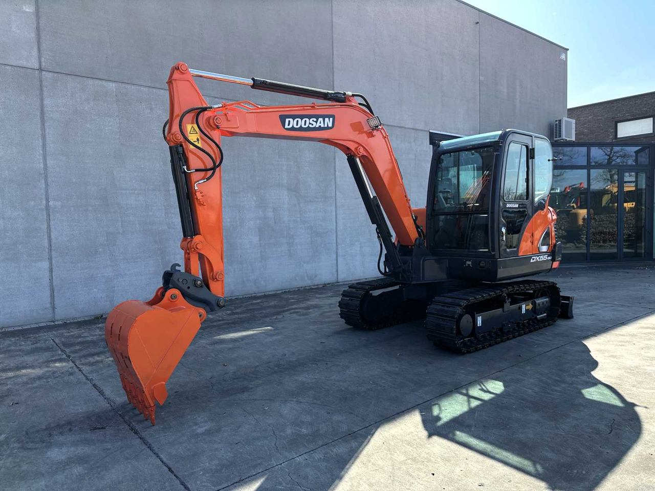 Doosan DX55-9C - Beltegraver: bilde 1 Doosan DX55-9C - Beltegraver: bilde 1