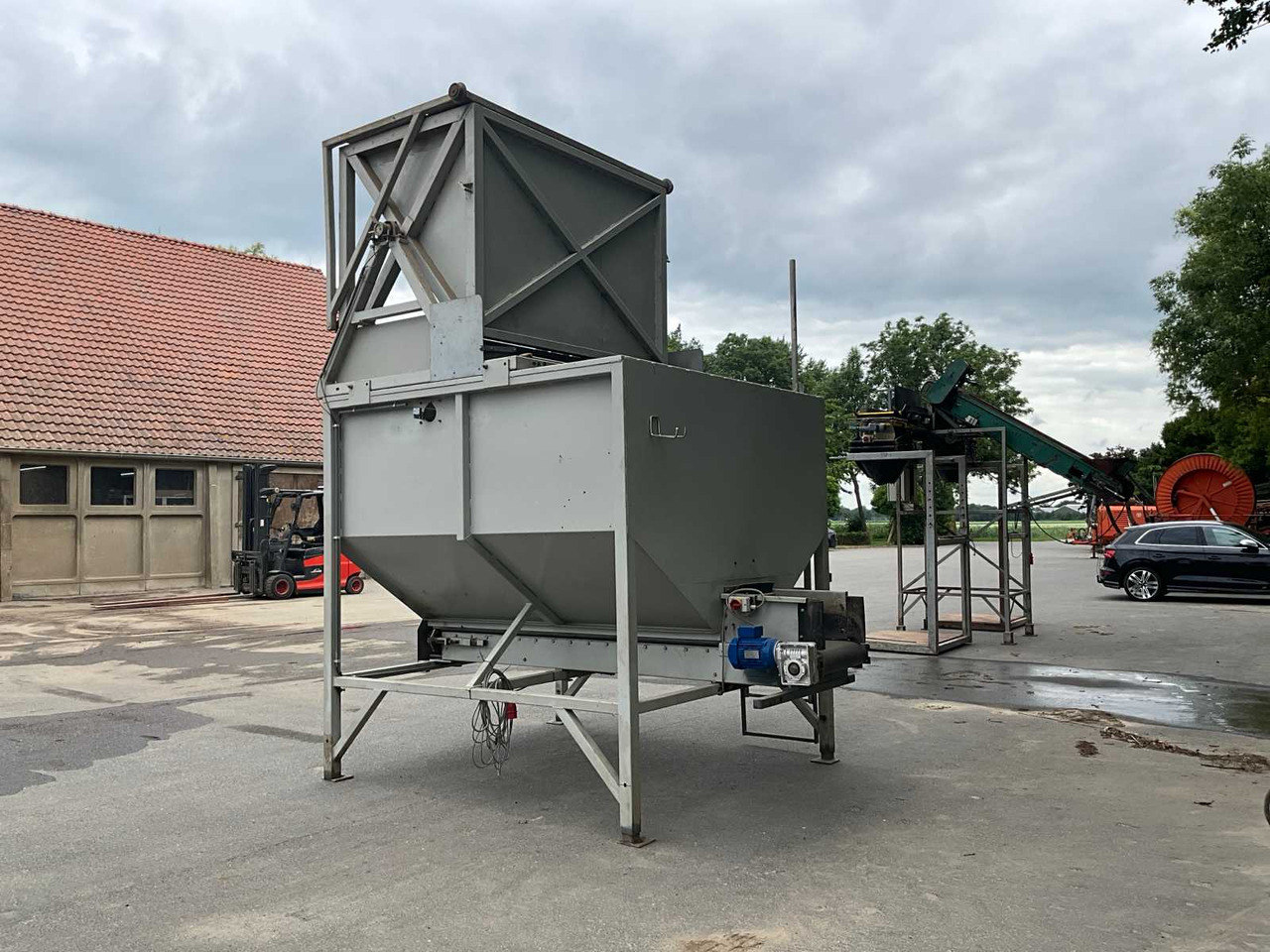 Dosing bunker with tipper - Potetmaskin: bilde 5 Dosing bunker with tipper - Potetmaskin: bilde 5