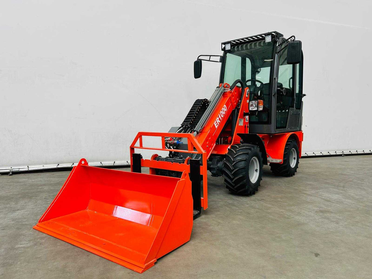 EVERUN - 2025 - ER1000 - TELESCOPIC ARTICULATED WHEEL LOADER KUBOTA EURO5 - Hjullaster: bilde 2 EVERUN - 2025 - ER1000 - TELESCOPIC ARTICULATED WHEEL LOADER KUBOTA EURO5 - Hjullaster: bilde 2