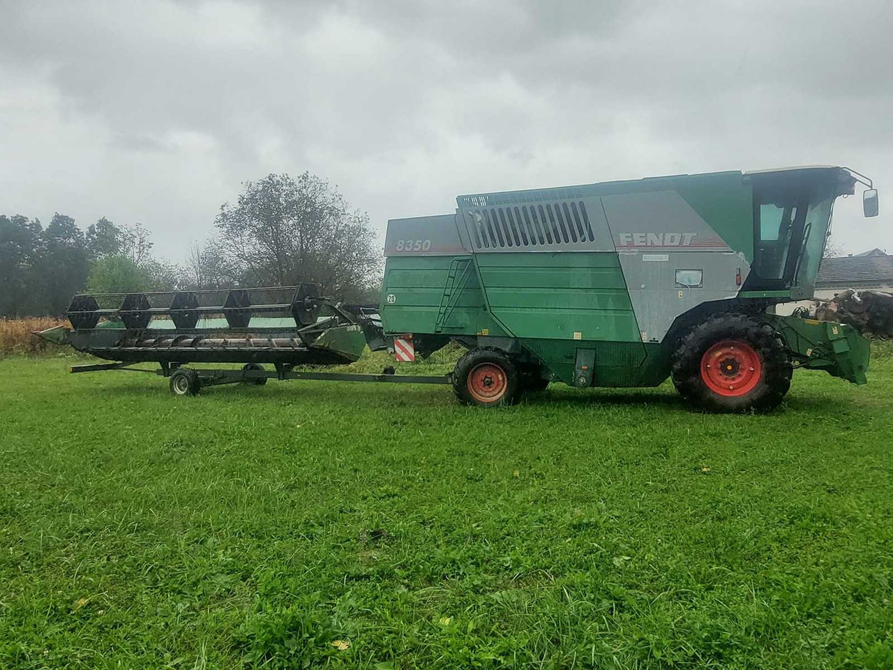 FENDT 8350 - Skurtresker: bilde 1 FENDT 8350 - Skurtresker: bilde 1