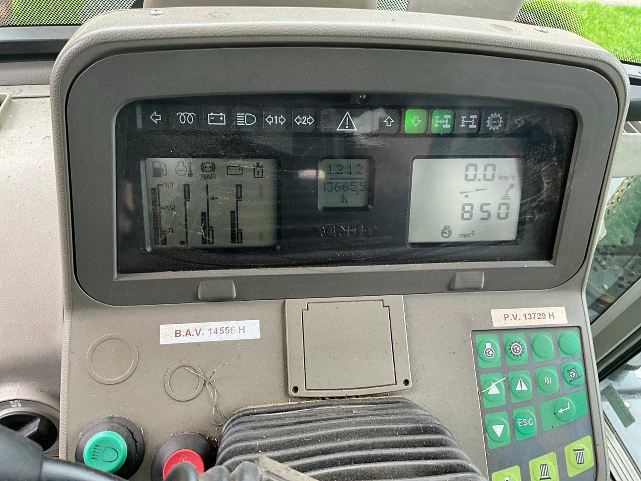 Traktor Fendt 415 vario: bilde 32