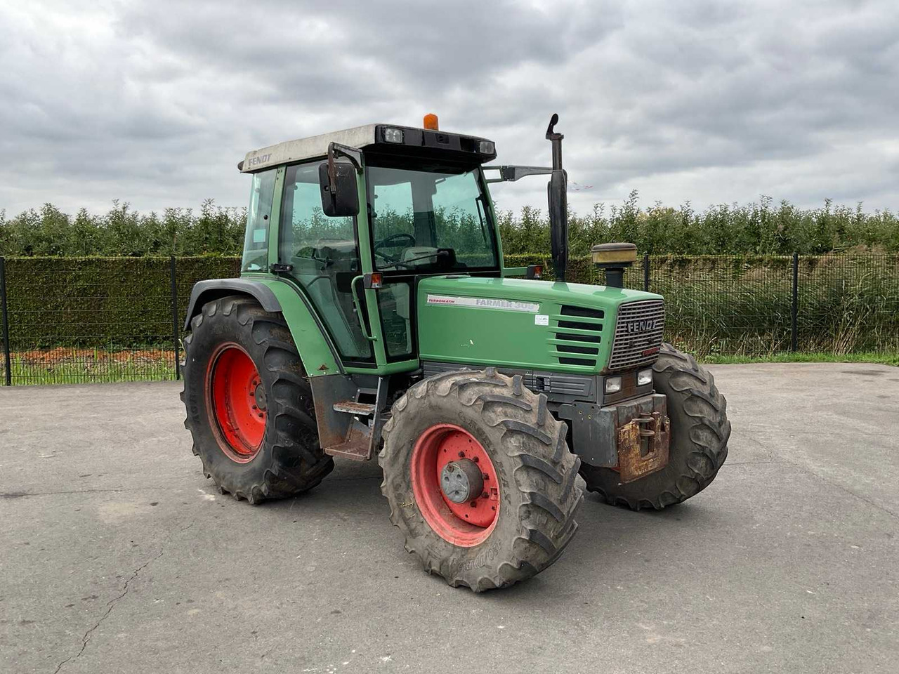 Fendt Farmer 309 - Traktor: bilde 1 Fendt Farmer 309 - Traktor: bilde 1