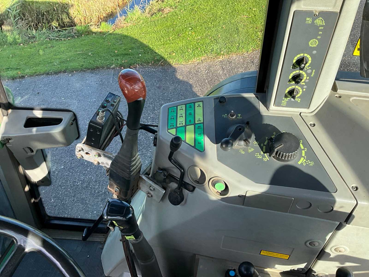 Traktor Fendt Favorit 512C Turboshift: bilde 35 Traktor Fendt Favorit 512C Turboshift: bilde 35