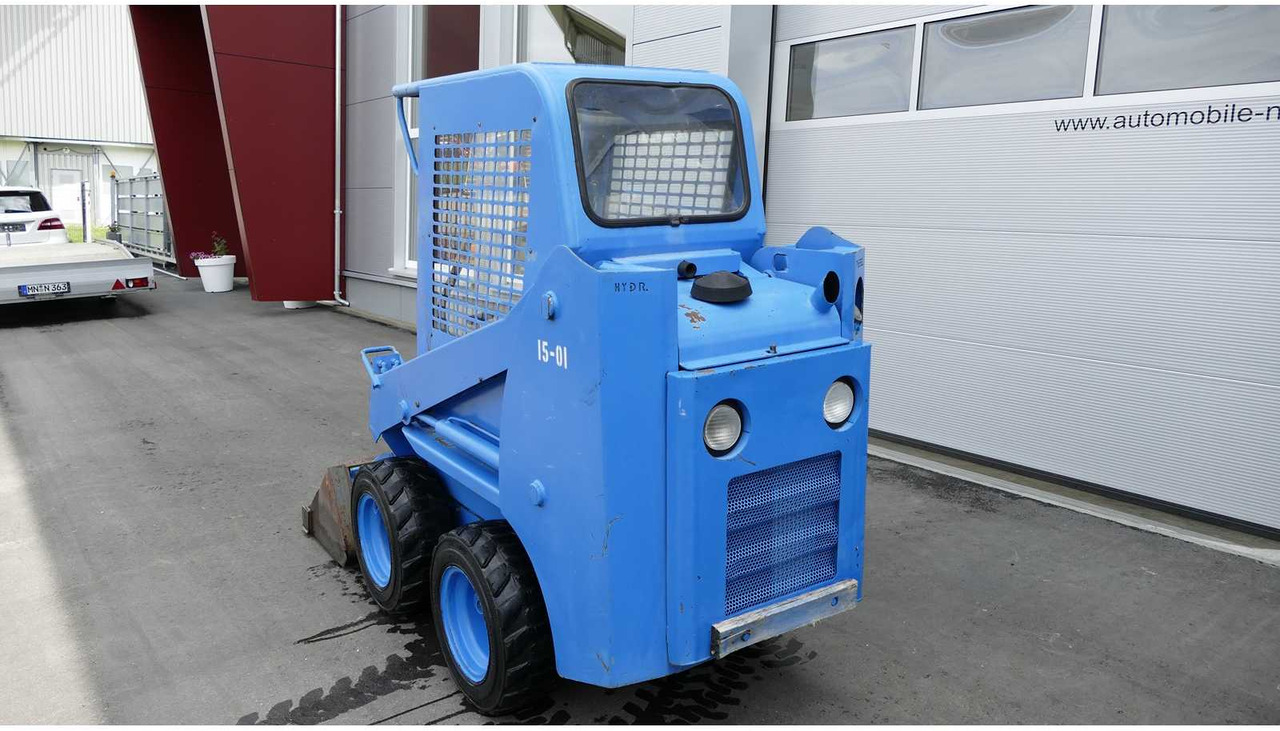 Gehl SL1635 - Kompaktlaster: bilde 4 Gehl SL1635 - Kompaktlaster: bilde 4