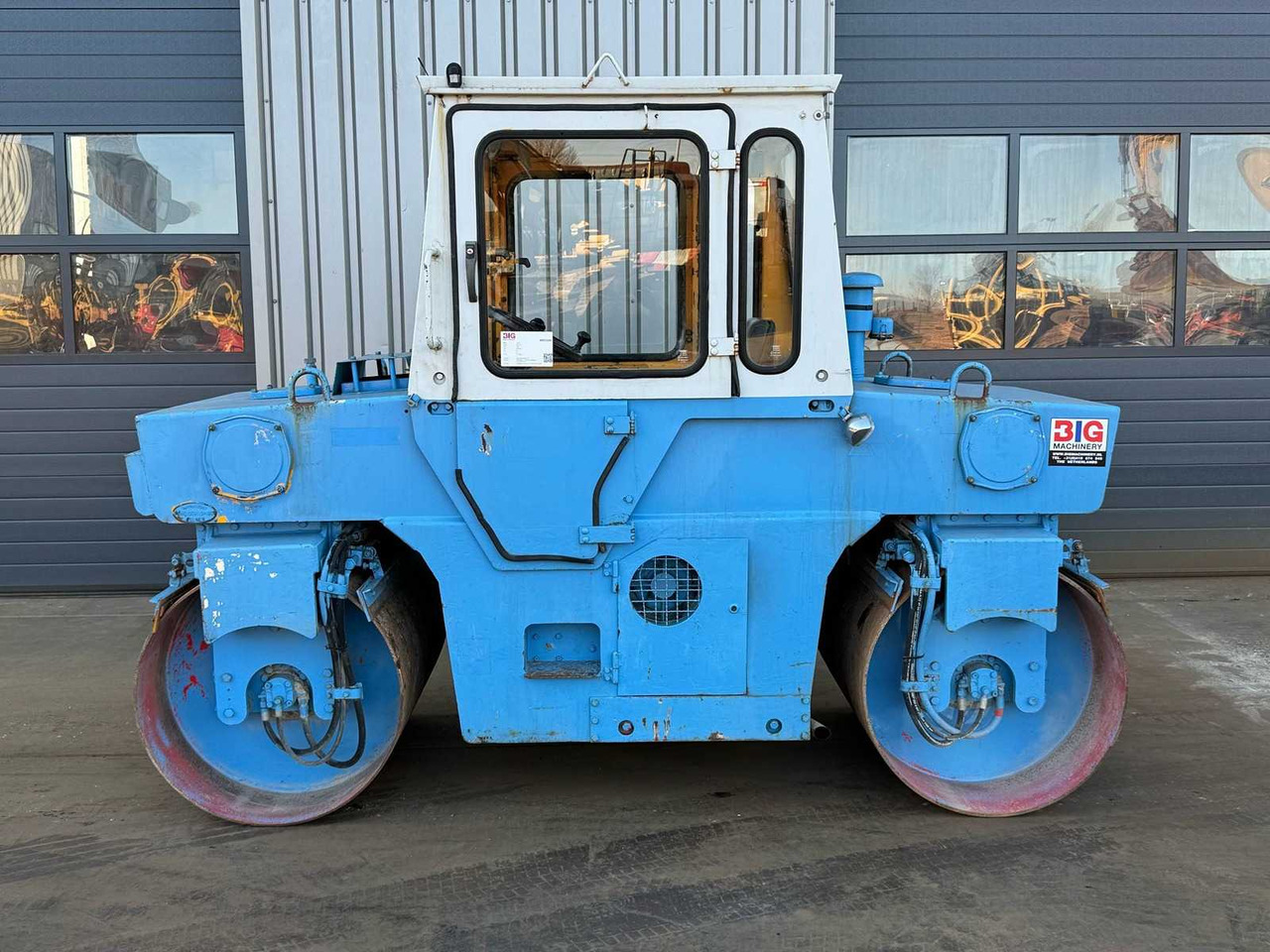 HAMM - DV 3.22 - BULLDOZER - 1992 - Bulldozer: bilde 1 HAMM - DV 3.22 - BULLDOZER - 1992 - Bulldozer: bilde 1