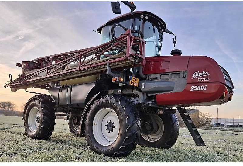 Hardi Alpha 2500i TWIN FORCE Vari Track - Sprøyte: bilde 4 Hardi Alpha 2500i TWIN FORCE Vari Track - Sprøyte: bilde 4