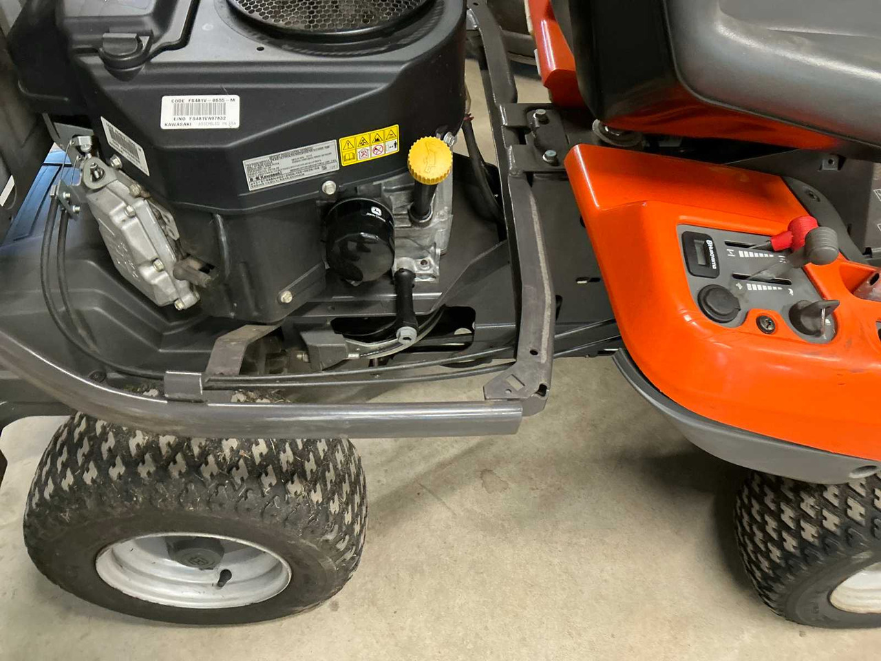 Gressklipper Husqvarna R316T: bilde 17