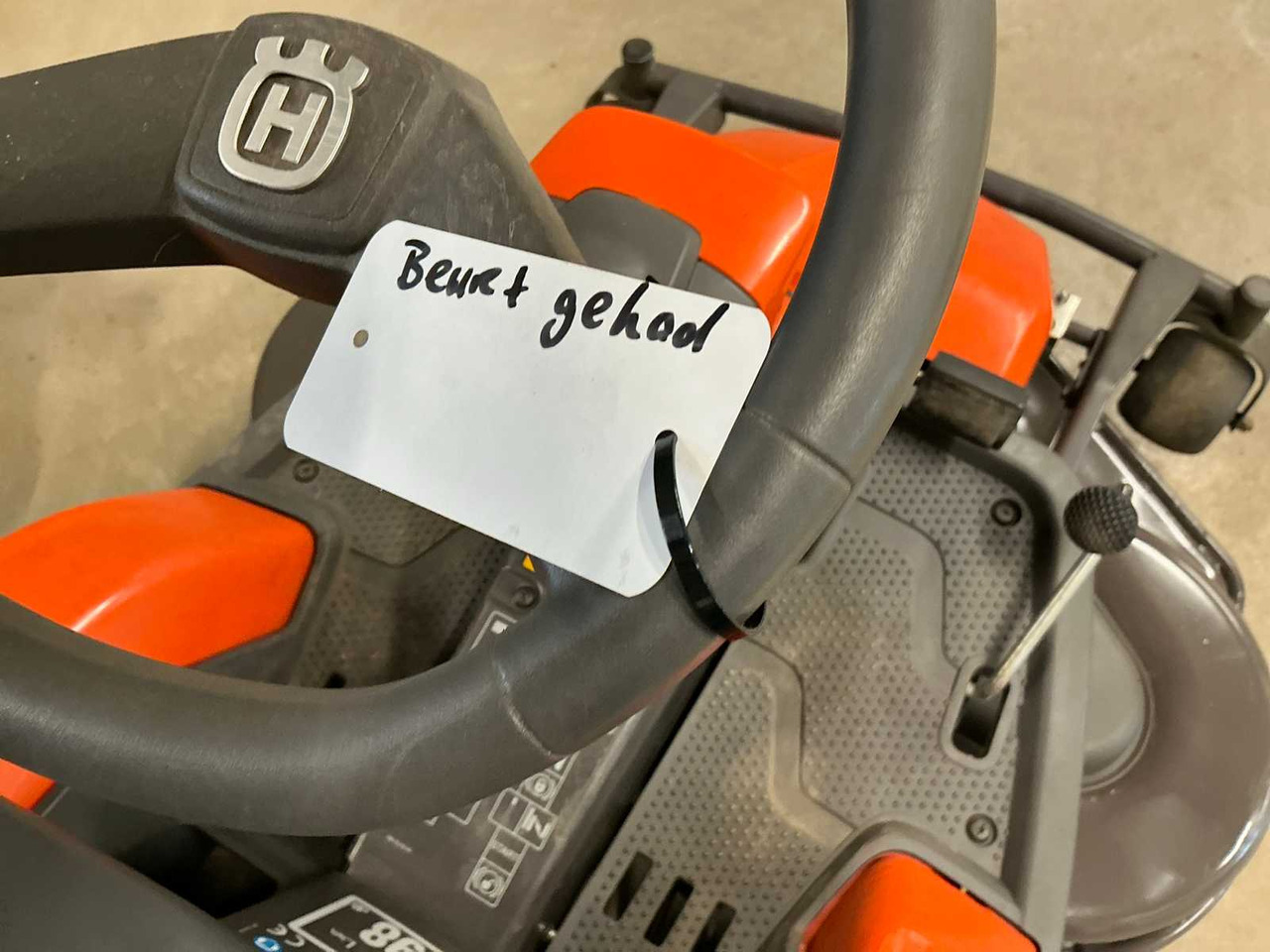 Gressklipper Husqvarna R316T: bilde 20