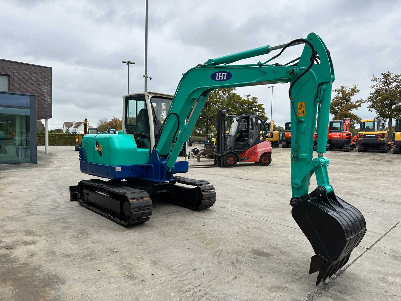 IHI IHI - 60NS - MIDI EXCAVATOR - Beltegraver: bilde 3 IHI IHI - 60NS - MIDI EXCAVATOR - Beltegraver: bilde 3