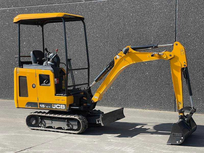 JCB 15 C-1 - Beltegraver: bilde 1 JCB 15 C-1 - Beltegraver: bilde 1