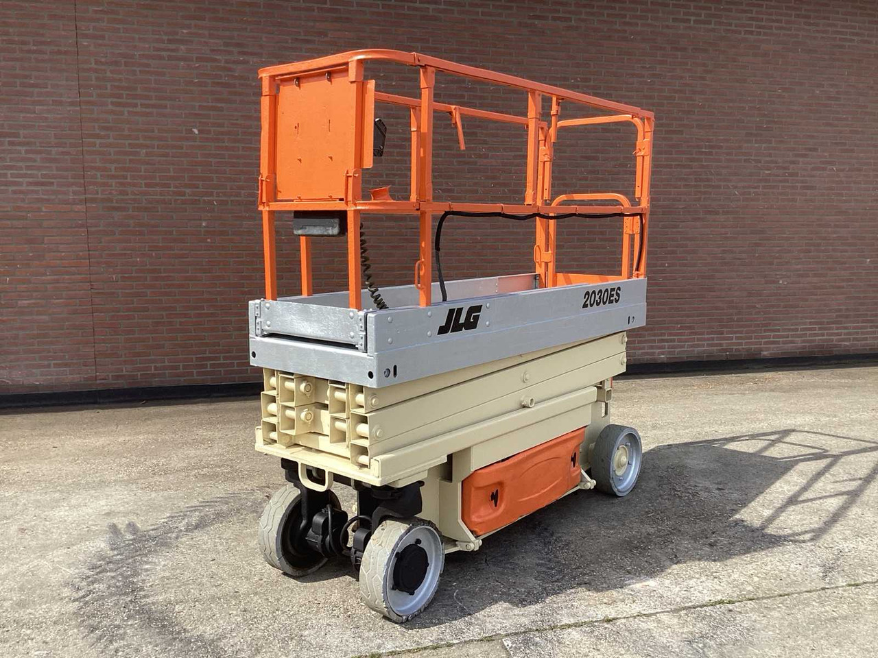 JLG 2030ES - Lift: bilde 2 JLG 2030ES - Lift: bilde 2