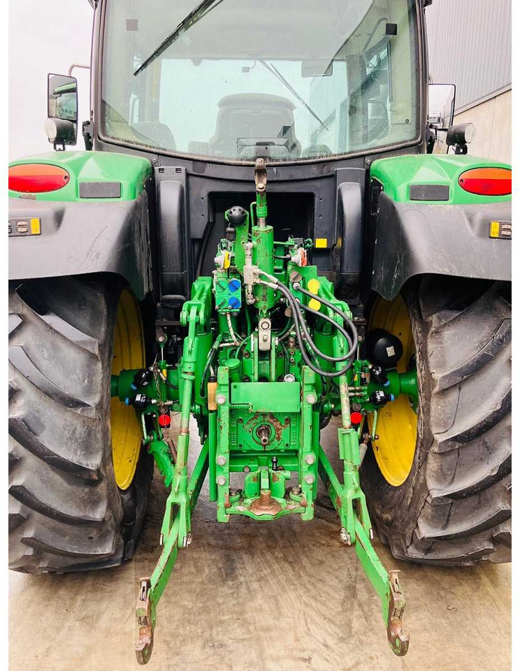 JOHN DEERE - 6125R - 4-WHEEL DRIVE TRACTOR - 2013 - Traktor: bilde 3 JOHN DEERE - 6125R - 4-WHEEL DRIVE TRACTOR - 2013 - Traktor: bilde 3