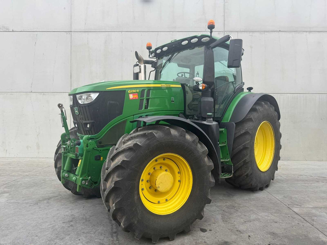JOHN DEERE - 6230R - 4-WHEEL DRIVE TRACTOR - 2018 - Traktor: bilde 1 JOHN DEERE - 6230R - 4-WHEEL DRIVE TRACTOR - 2018 - Traktor: bilde 1