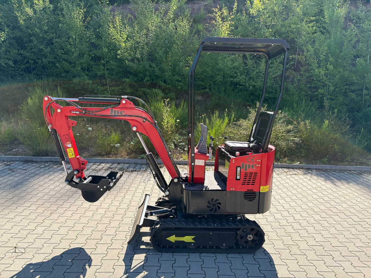 JPC HT12 MINI EXCAVATOR - Minigraver: bilde 2 JPC HT12 MINI EXCAVATOR - Minigraver: bilde 2