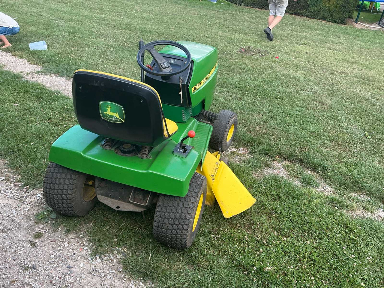 John Deere 160 - Gressklipper: bilde 4 John Deere 160 - Gressklipper: bilde 4