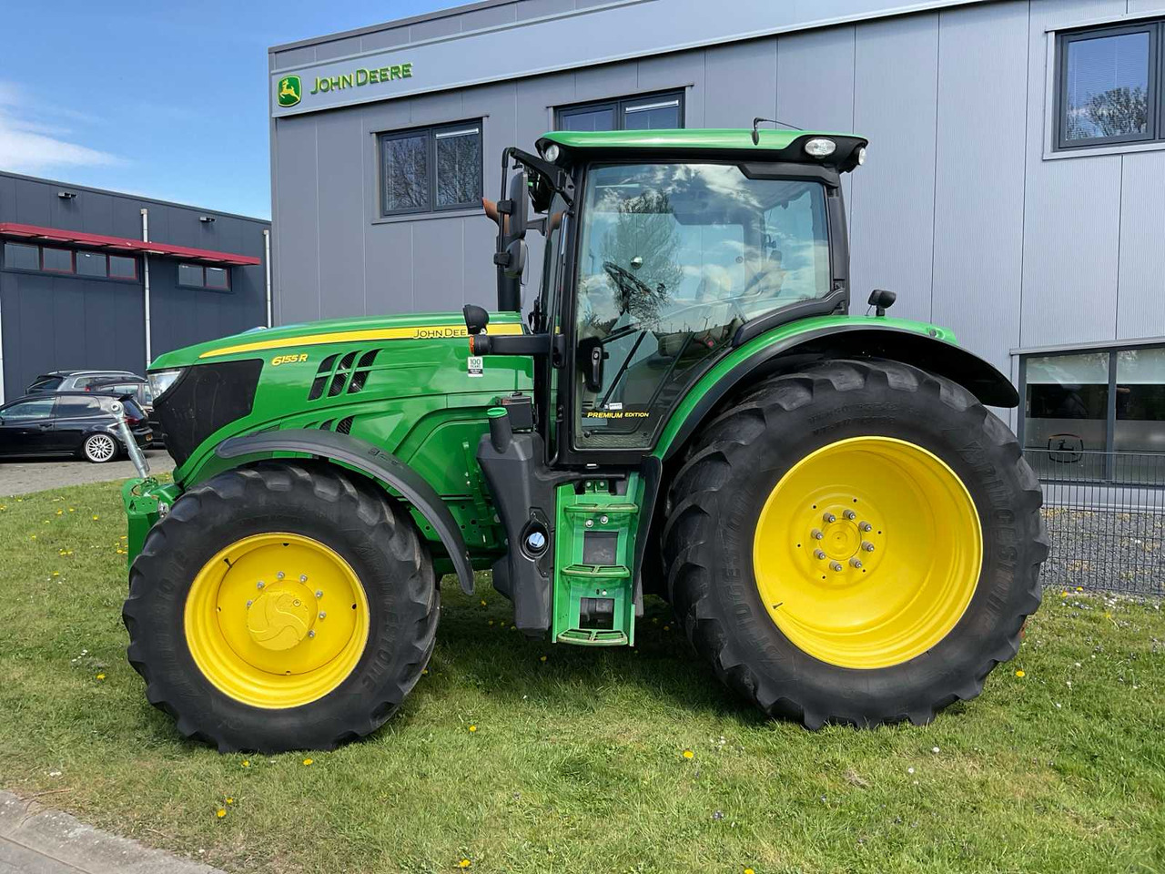 John Deere 6155R - Traktor: bilde 2 John Deere 6155R - Traktor: bilde 2