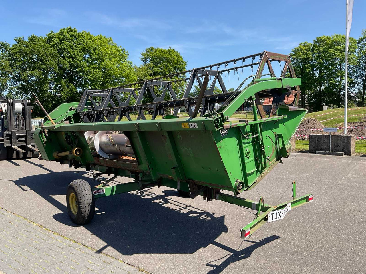 John Deere 818 - Skurtresker: bilde 5 John Deere 818 - Skurtresker: bilde 5
