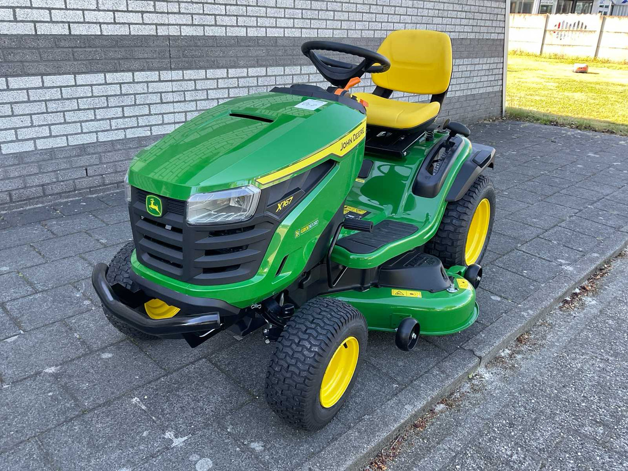 John Deere X167 - Gressklipper: bilde 1 John Deere X167 - Gressklipper: bilde 1