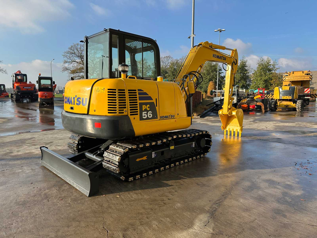 KOMATSU - PC56-7 - MIDI EXCAVATOR - Gravemaskin: bilde 4 KOMATSU - PC56-7 - MIDI EXCAVATOR - Gravemaskin: bilde 4