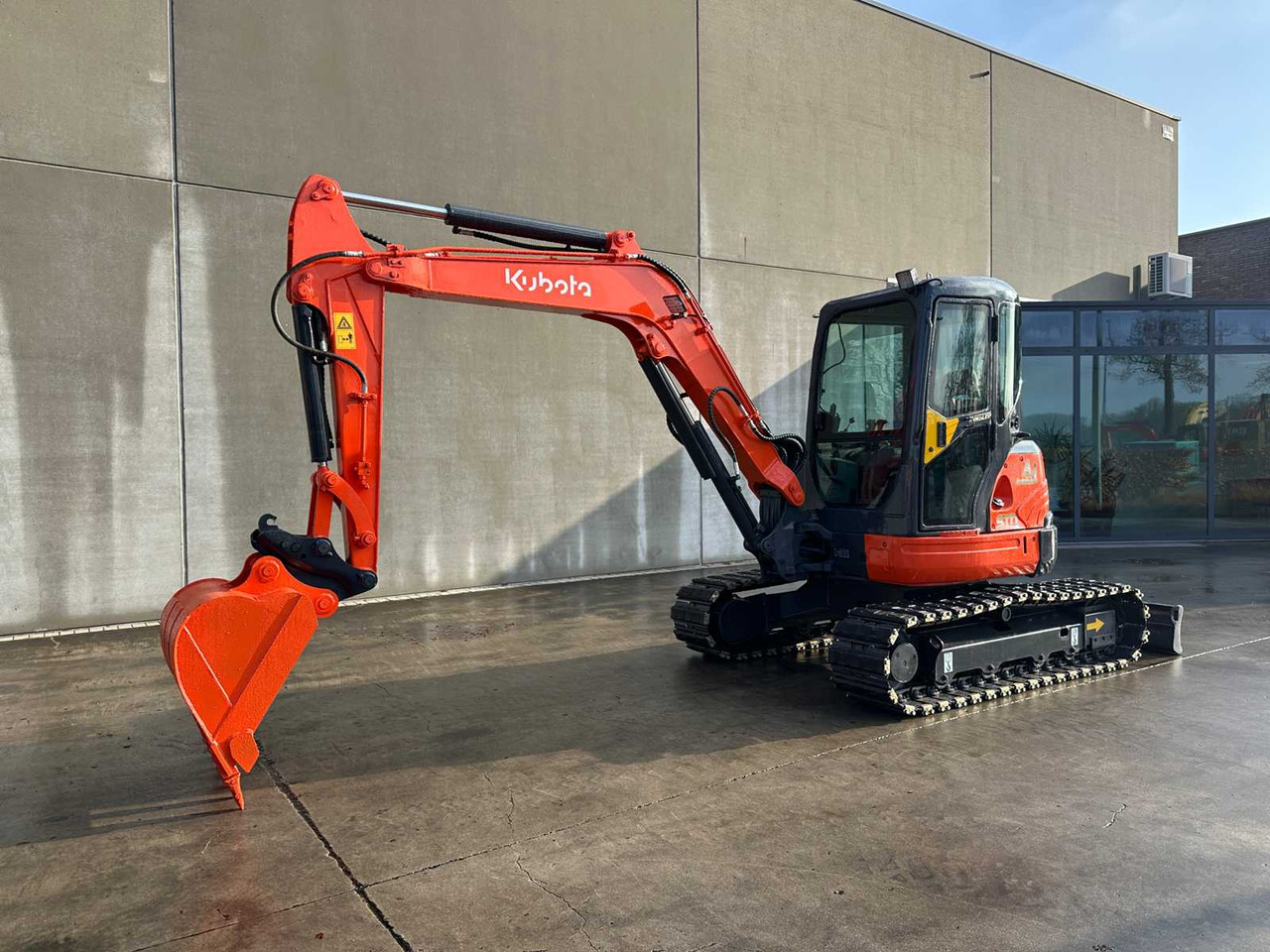 KUBOTA - 2013 - KX155-3SZ - MIDI EXCAVATOR - Gravemaskin: bilde 1 KUBOTA - 2013 - KX155-3SZ - MIDI EXCAVATOR - Gravemaskin: bilde 1