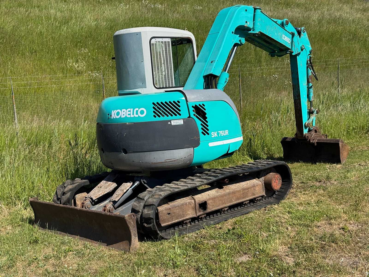 Kobelco SK75UR - Beltegraver: bilde 4 Kobelco SK75UR - Beltegraver: bilde 4