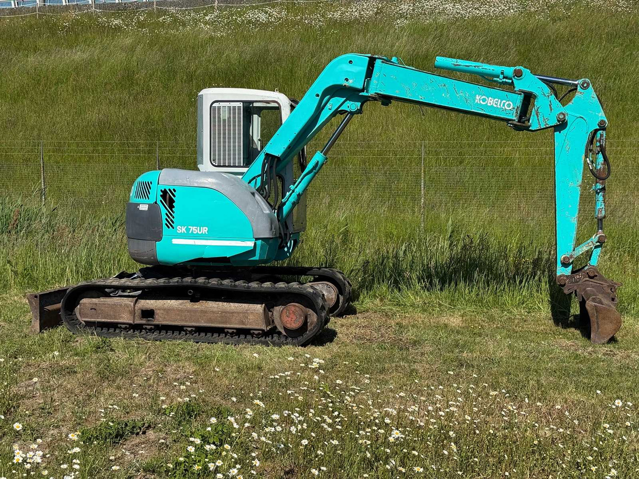 Kobelco SK75UR - Beltegraver: bilde 5 Kobelco SK75UR - Beltegraver: bilde 5