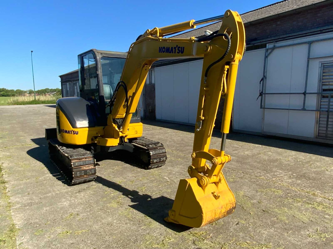 Komatsu PC40MR-3 - Beltegraver: bilde 1 Komatsu PC40MR-3 - Beltegraver: bilde 1