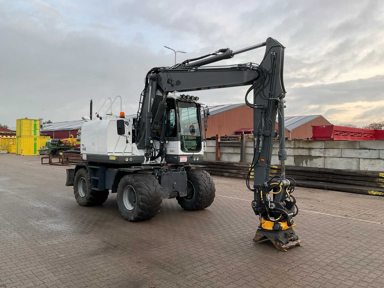 Komatsu PW148-10 - Hjulgraver: bilde 4 Komatsu PW148-10 - Hjulgraver: bilde 4