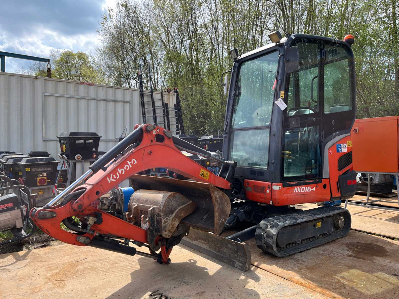Kubota KX016-4 - Minigraver: bilde 1 Kubota KX016-4 - Minigraver: bilde 1