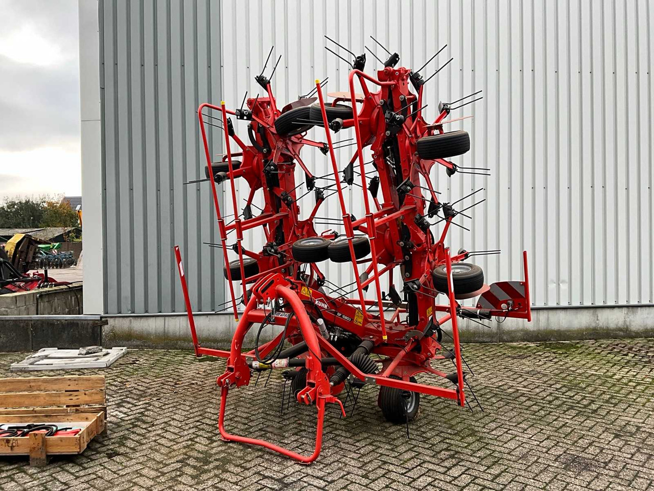Kuhn GF10803 - Grasutstyr: bilde 1 Kuhn GF10803 - Grasutstyr: bilde 1