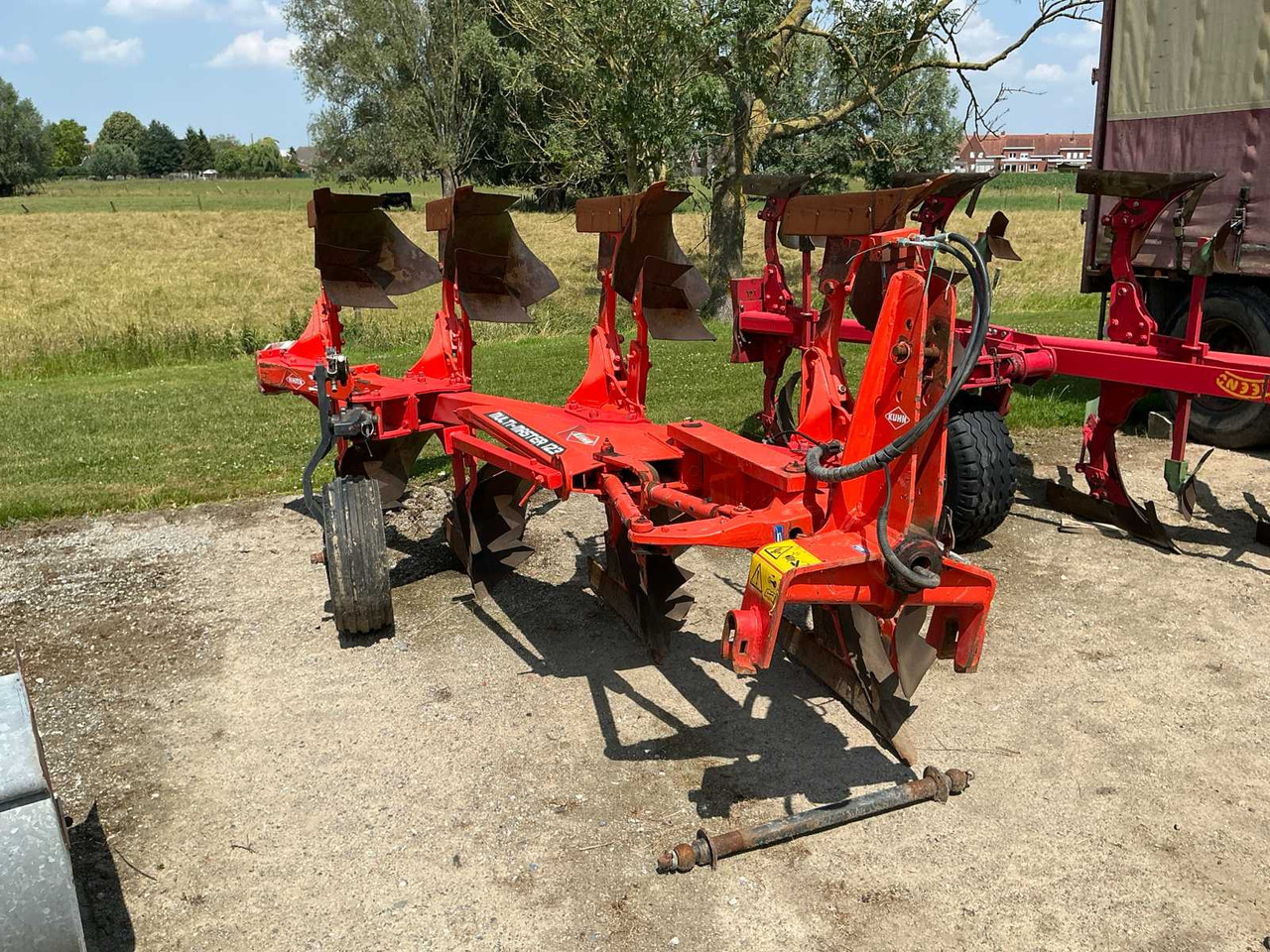 Kuhn Multimaster 123 - Plog: bilde 1 Kuhn Multimaster 123 - Plog: bilde 1